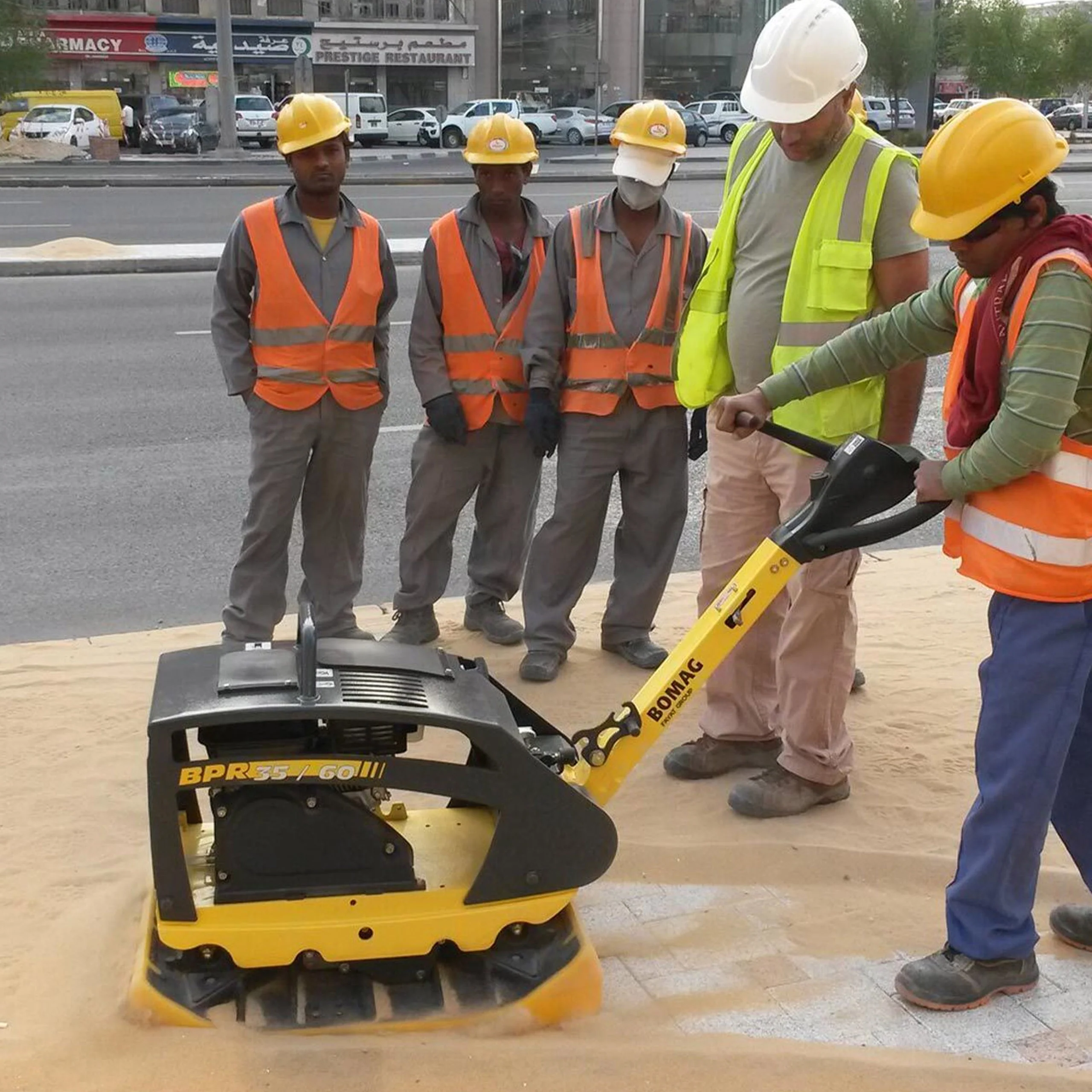 Zagęszczarka rewersyjna Bomag BPR 35/60 D/E - Image 8